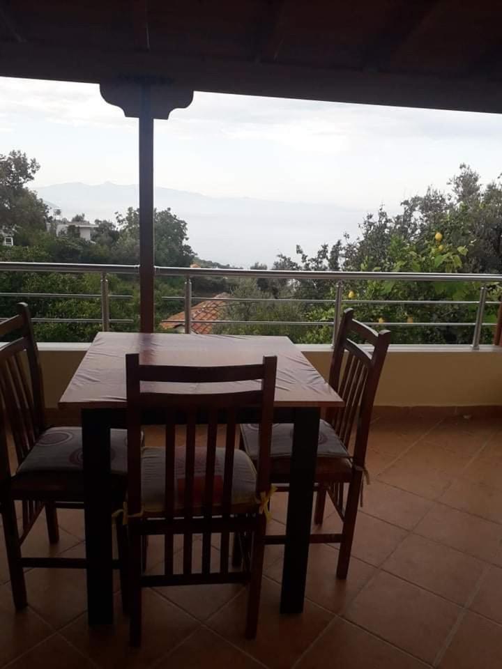 Vasil Rooms Lukovë Dış mekan fotoğraf