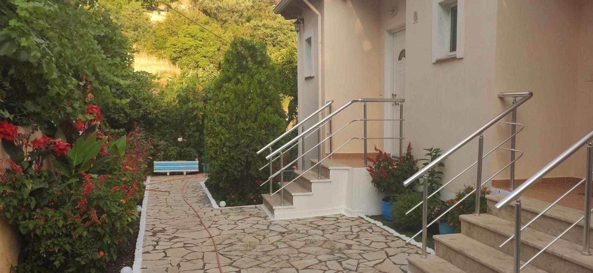 Vasil Rooms Lukovë Dış mekan fotoğraf