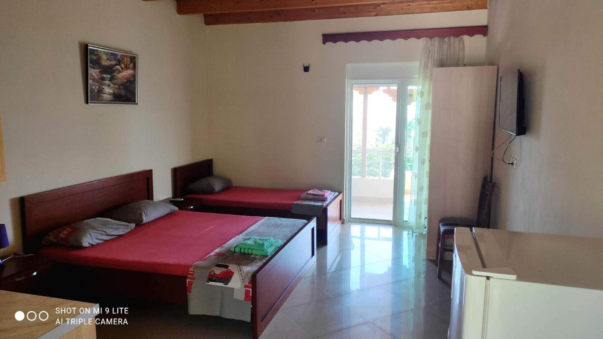 Vasil Rooms Lukovë Dış mekan fotoğraf